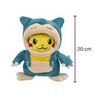 Pikachu Kuscheltier Pokémon verkleidet als Relaxo