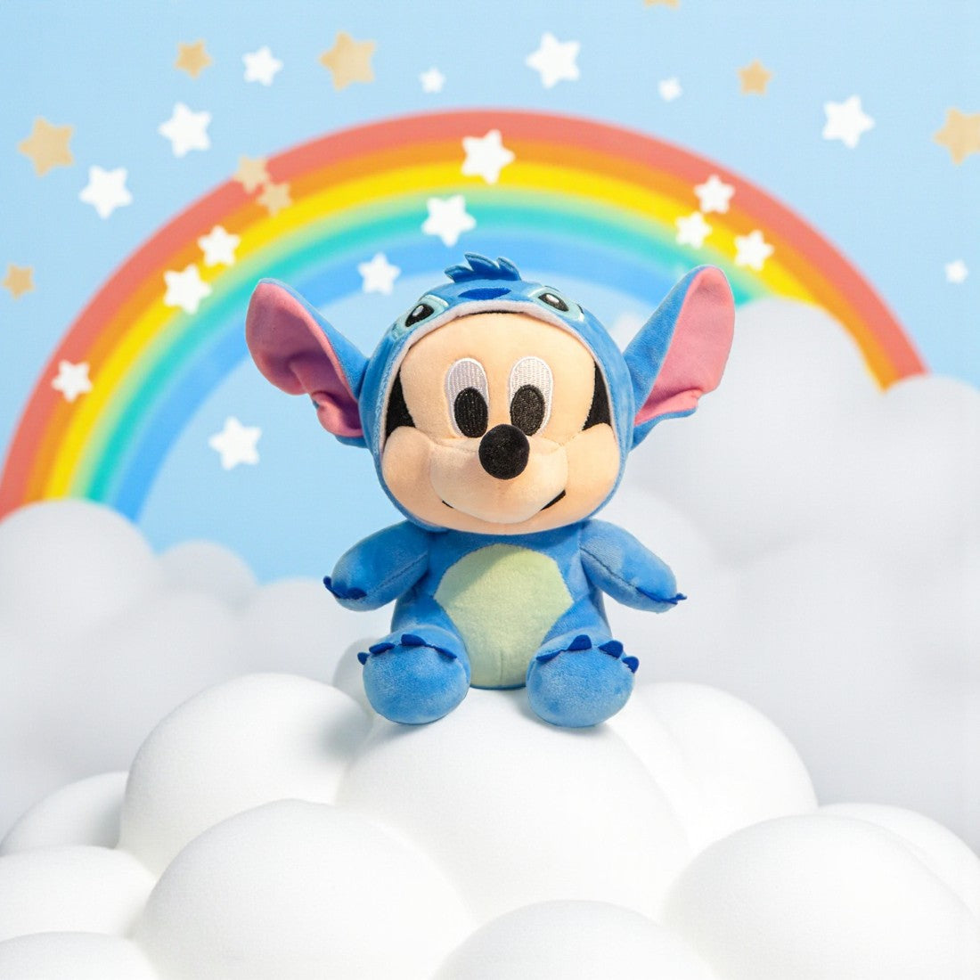Baby-Mickey-Kuscheltier im Stitch-Kostüm