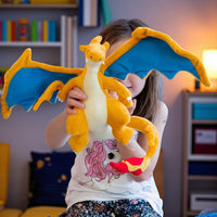 Glurak Kuscheltier Pokémon brüllend