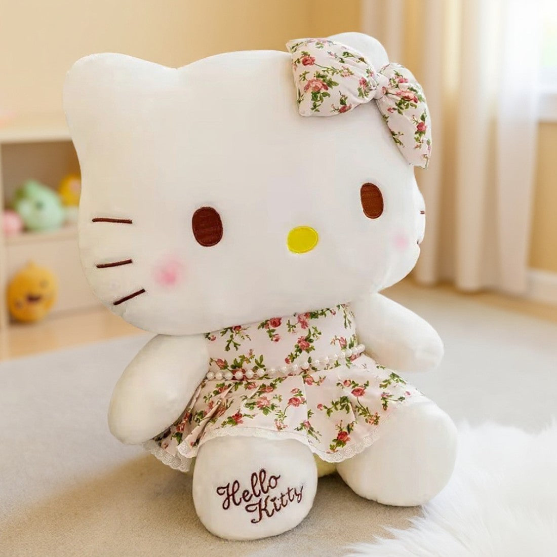 Hello Kitty Kuscheltier zart mit Blumenkleid