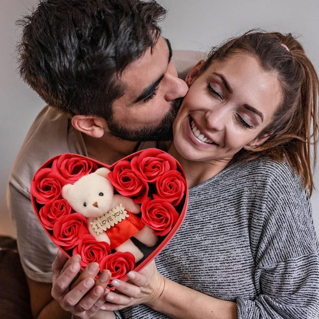 Seifenherz-Geschenkbox mit Teddybär Kuscheltier