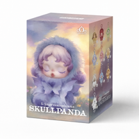 Skullpanda Blumenthema Blind Box Kuscheltier - Weißer Hintergrund Frontalansicht