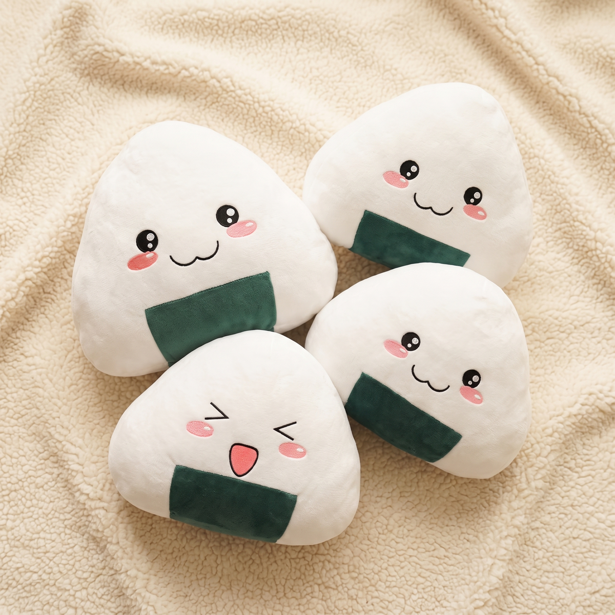 Onigiri Kawaii Sushi Kuscheltierkissen - Detail Material