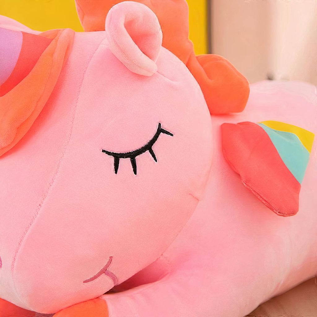 Liegendes Einhorn-Kuscheltier für Kinder