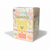 Labubu Winnie Kuscheltier Mystery-Box 16 cm - Weißer Hintergrund frontal