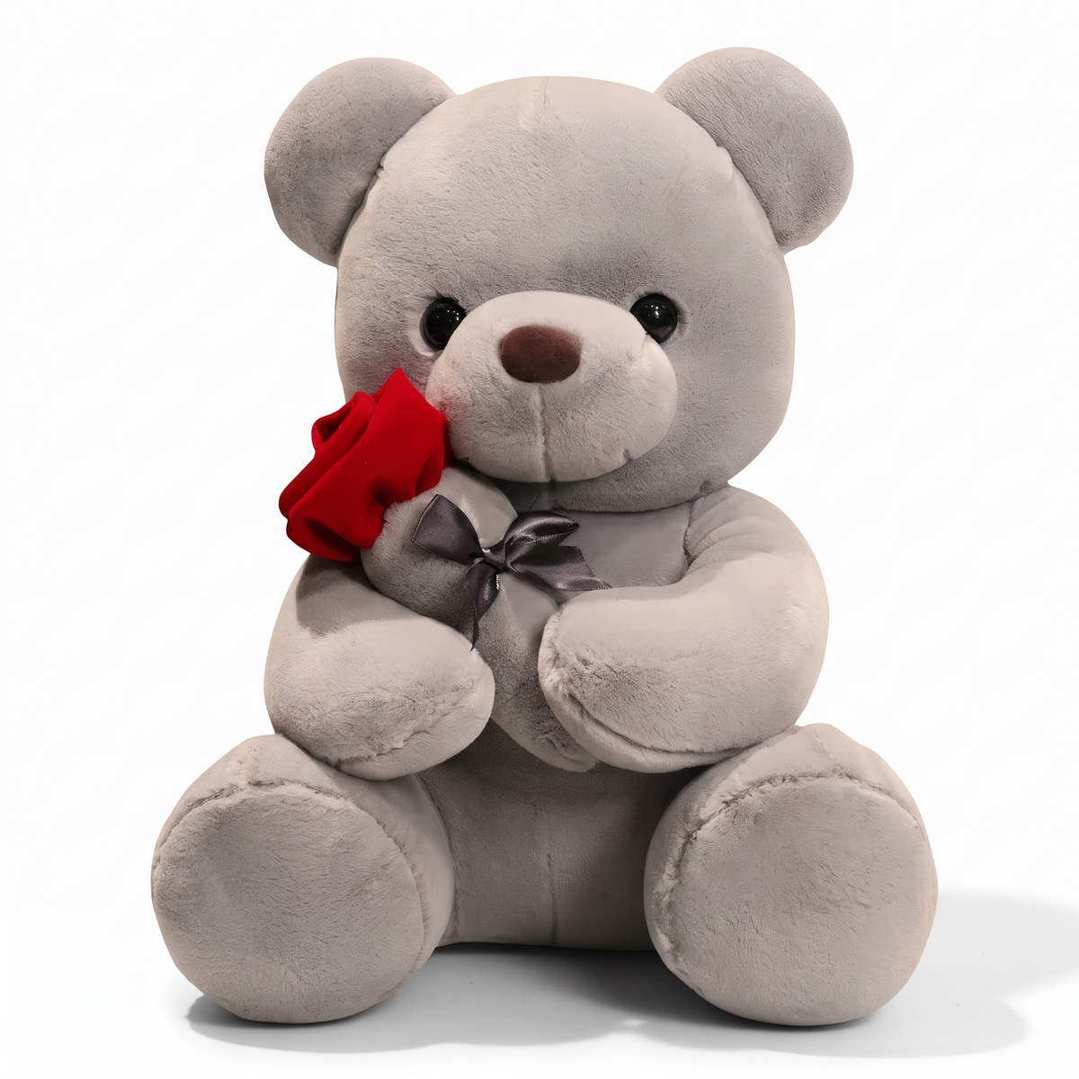 Teddybär Kuscheltier mit roter Rose zum Valentinstag - weißer Hintergrund Frontalansicht