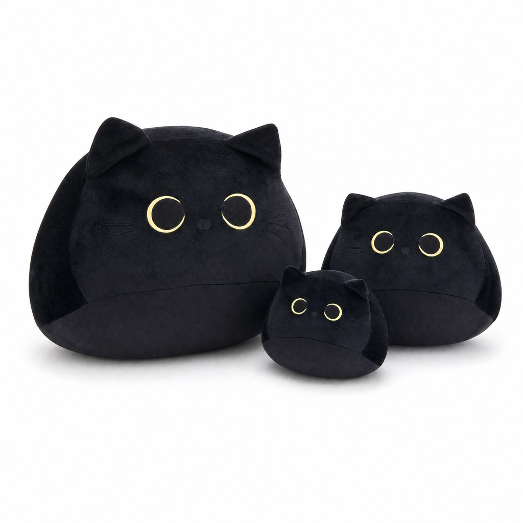 Schwarze Katze Kuscheltier mit großen Augen - Weißer Hintergrund frontal