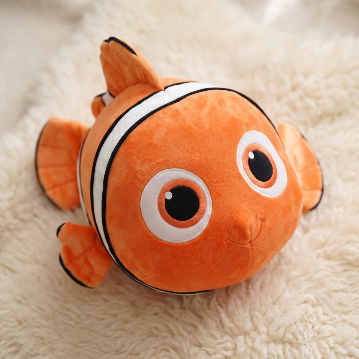 Nemo Kuscheltier XXL Clownfisch 50 cm - Detail Material