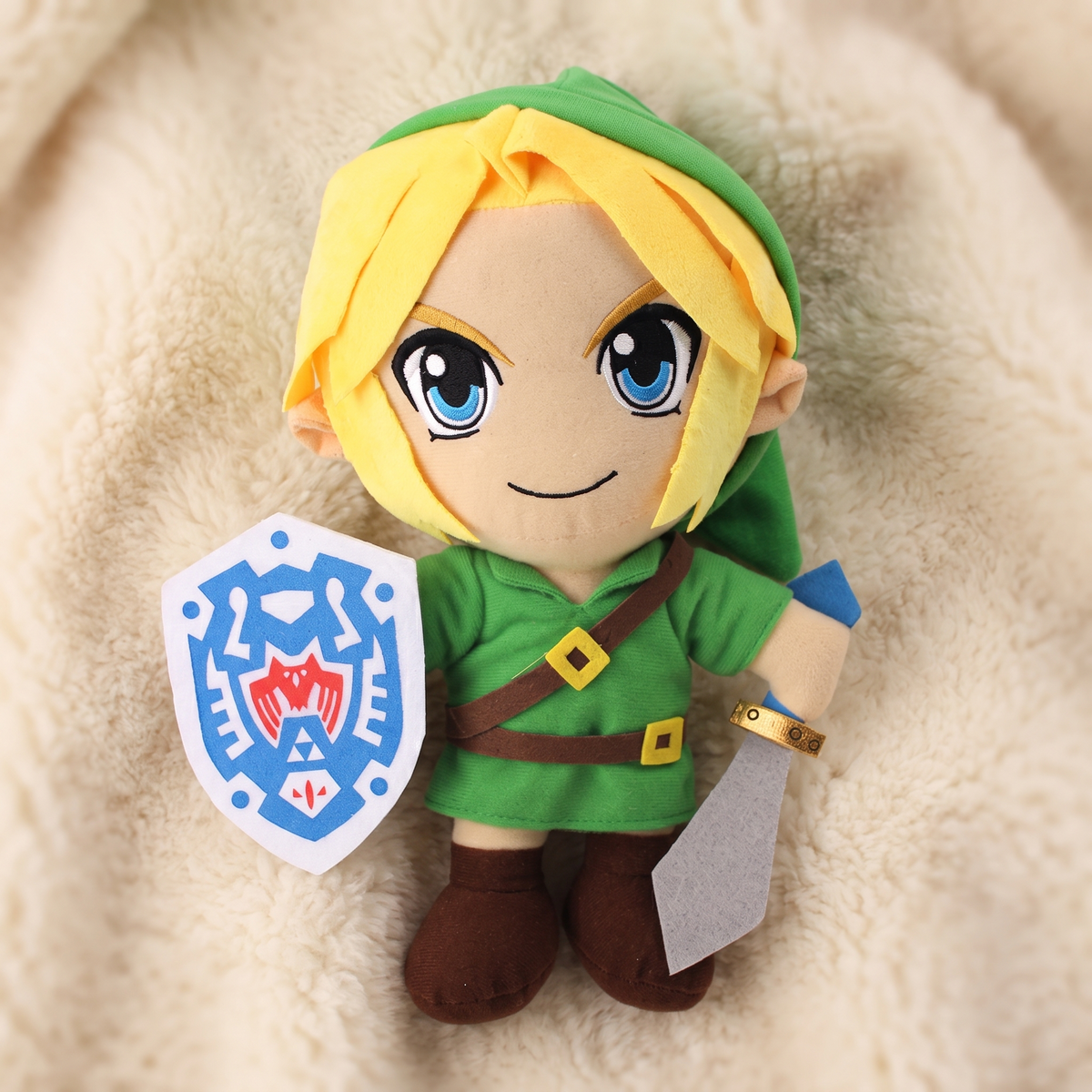 Link Zelda Kuscheltier mit Schwert und Schild - Detail Material