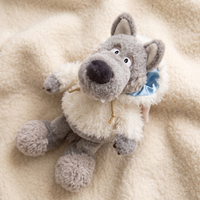 Wolf Kuscheltier im weißen Schaf-Kostüm - Detail Material