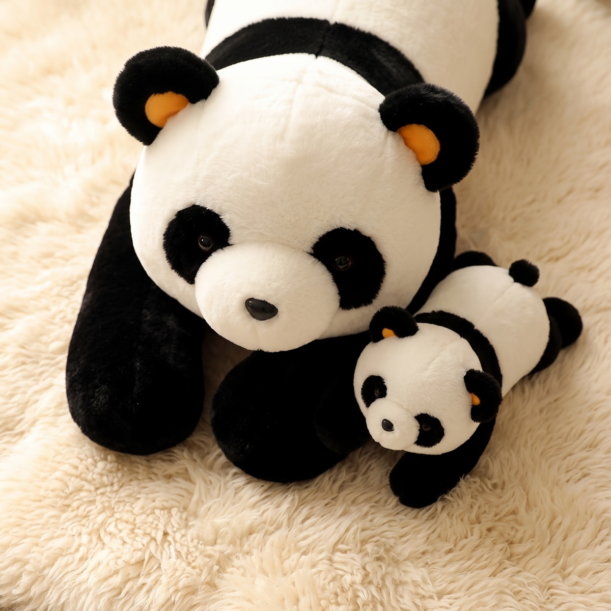 Panda Kuscheltier XXL mit Gewicht schwarz-weiß - Detail Material