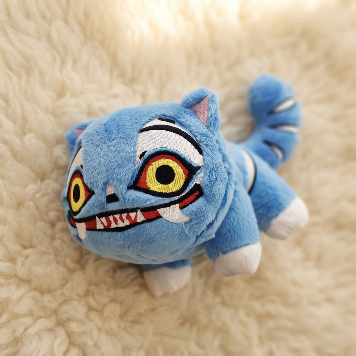 Blauer Tiger Kuscheltier K-Pop Demon Hunters - Detailansicht Material
