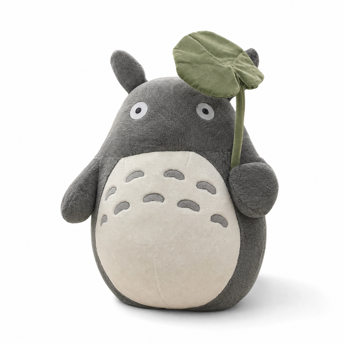 Totoro Kuscheltier Lotusblatt weich - weißer Hintergrund frontal