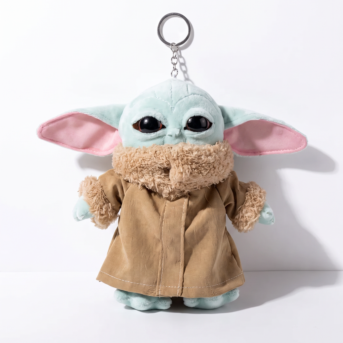 Baby Yoda Grogu Plüsch Schlüsselanhänger Star Wars - Weißer Hintergrund Frontalansicht